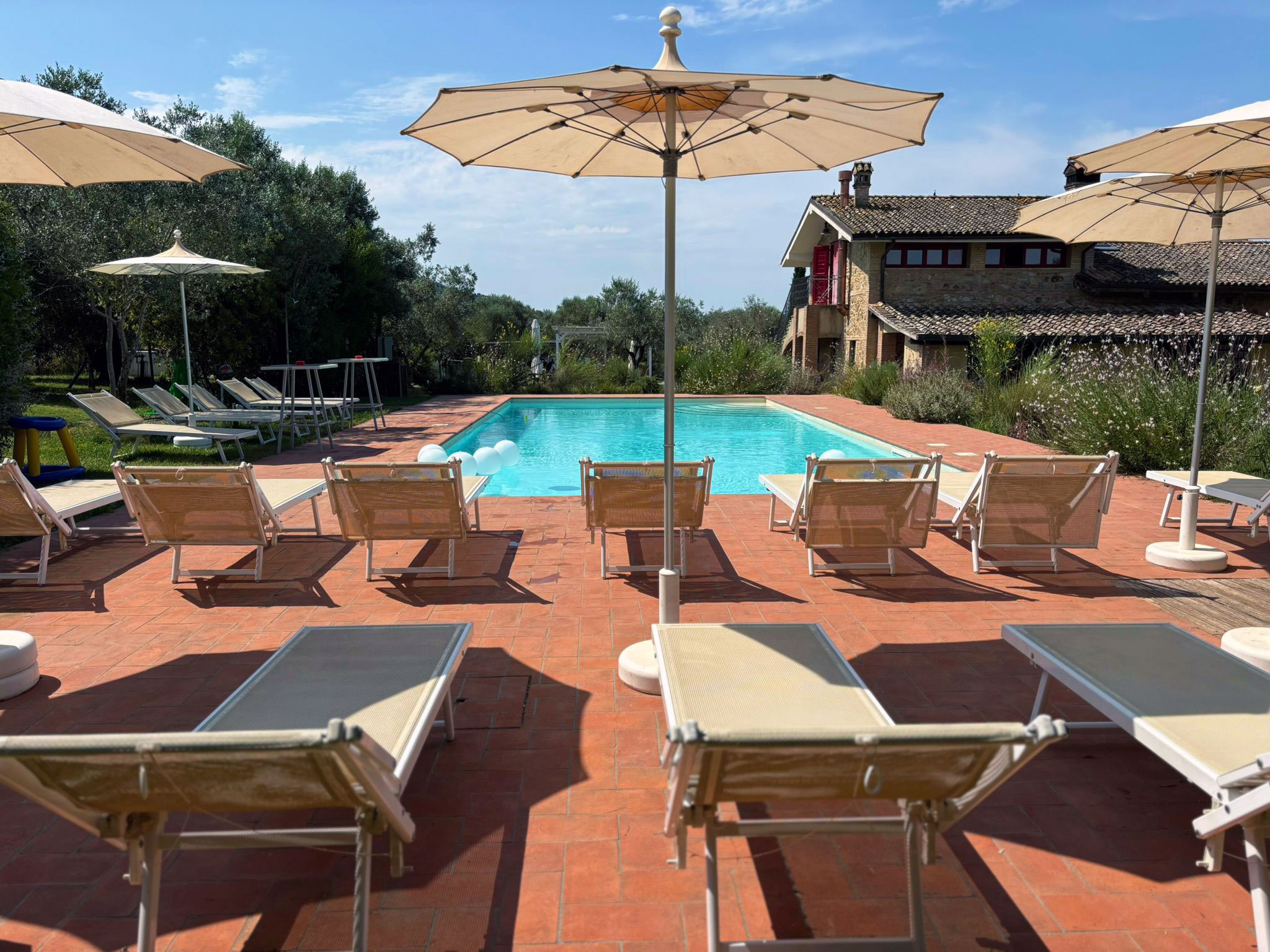 B&B Grosseto con Piscina e Ristorante dedicato agli ospiti, vicino al Mare di Castiglione della Pescaia B&B Nonna Nara